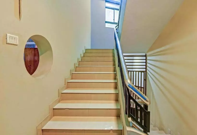 ホテル Super Oyo Flagship Karipur Residency