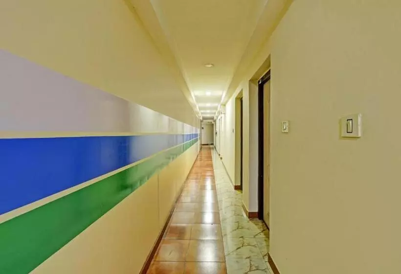 ホテル Super Oyo Flagship Karipur Residency