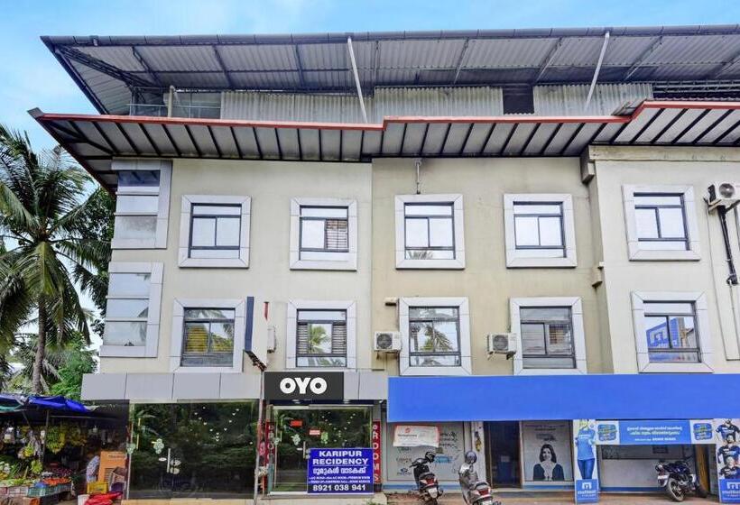 בית מלון כפרי Super Oyo Flagship Karipur Residency