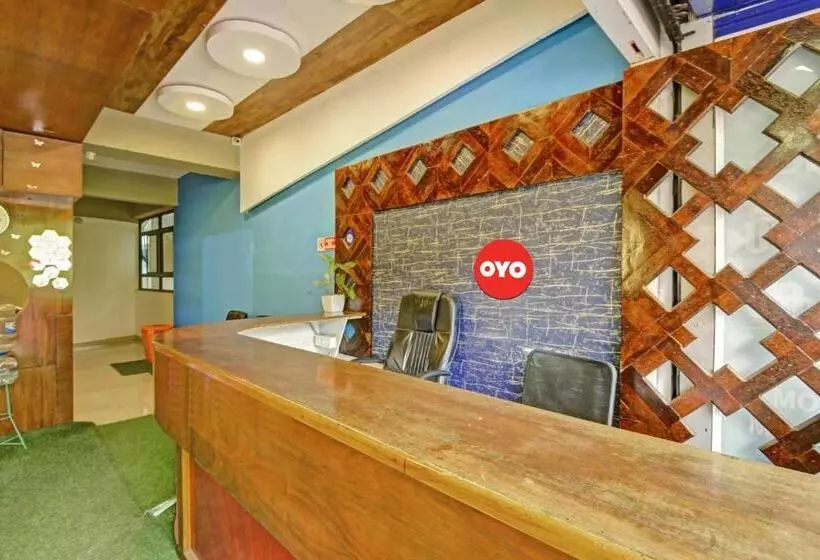 ホテル Super Oyo Flagship Karipur Residency
