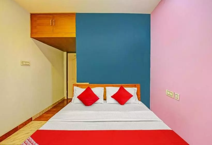 ホテル Super Oyo Flagship Karipur Residency