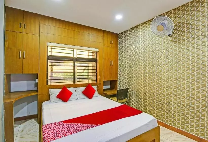 ホテル Super Oyo Flagship Karipur Residency