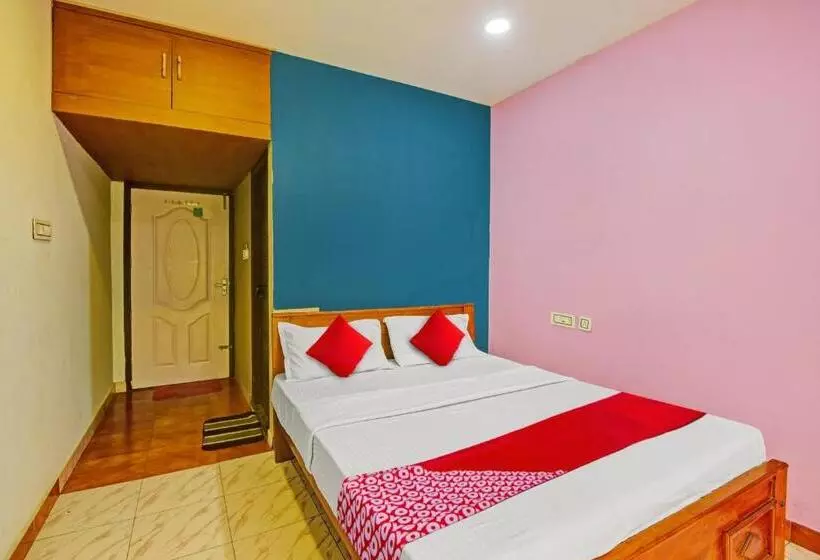 ホテル Super Oyo Flagship Karipur Residency