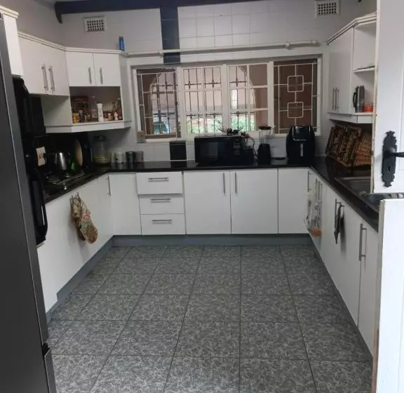 Majatalo Maisha@toti