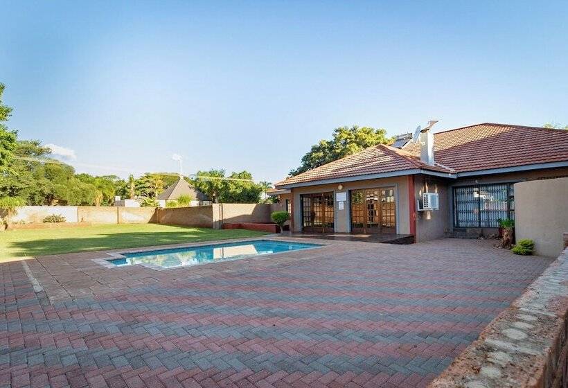 بنسيون Somethin Special