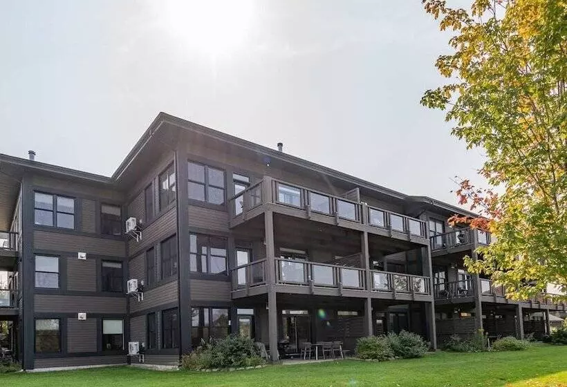 استراحتگاه Suites Sur Lac