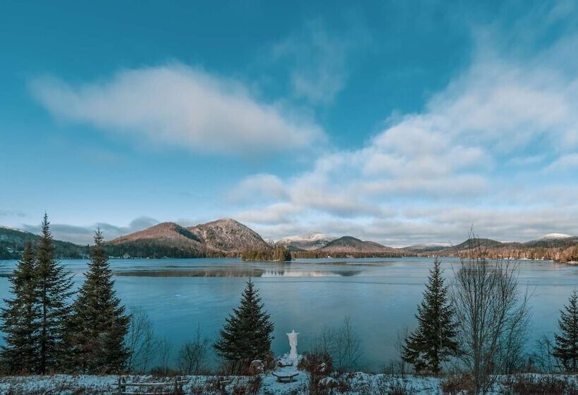 استراحتگاه Suites Sur Lac