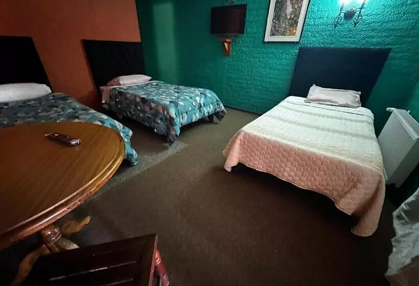 ホテル Residencial Colonial