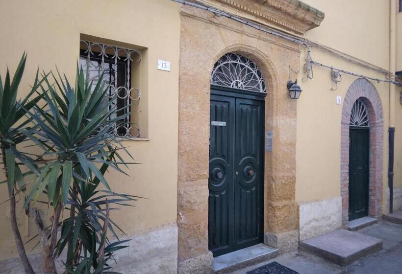 بنسيون Foresteria Del Teatro