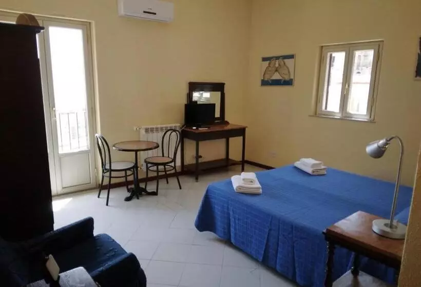 پانسیون Foresteria Del Teatro