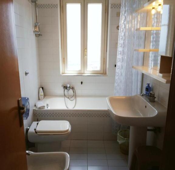 بنسيون Foresteria Del Teatro