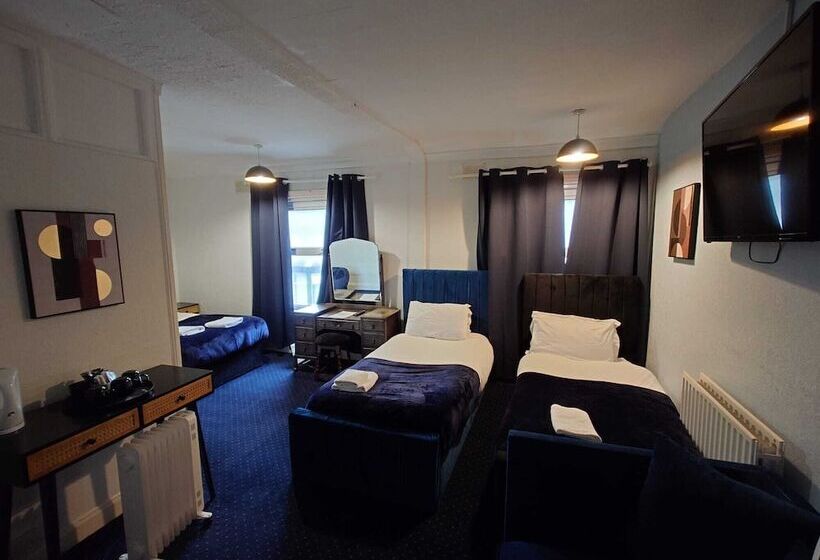 פנסיון Harriette S Guest House