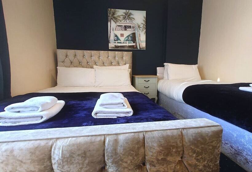 פנסיון Harriette S Guest House