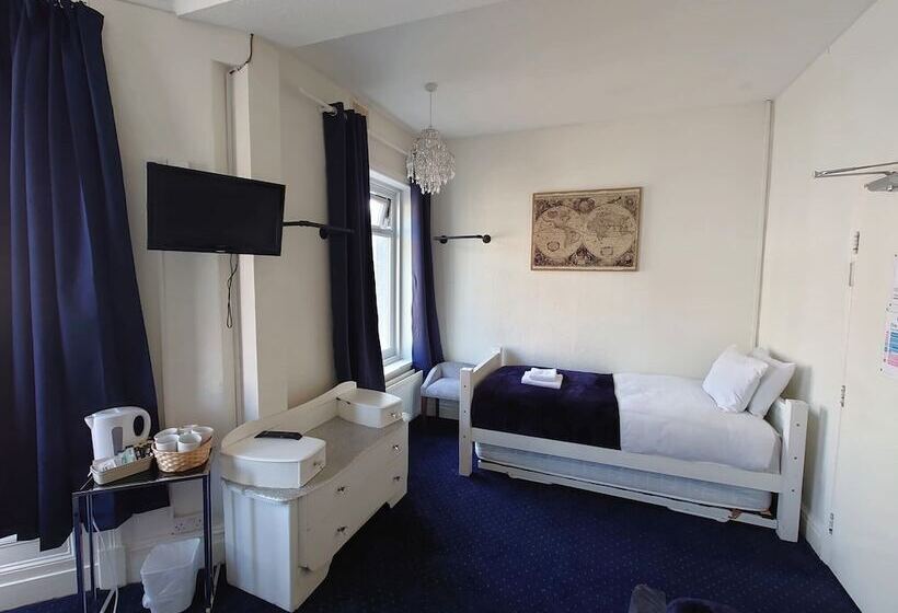 פנסיון Harriette S Guest House