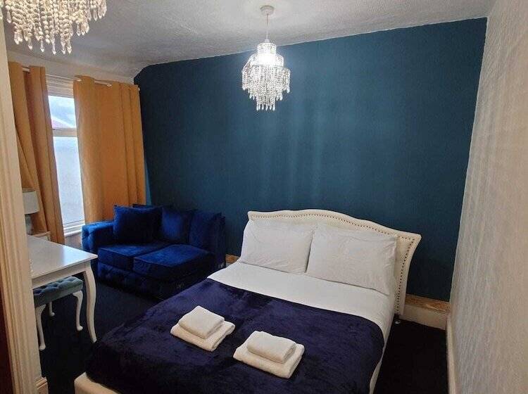 פנסיון Harriette S Guest House