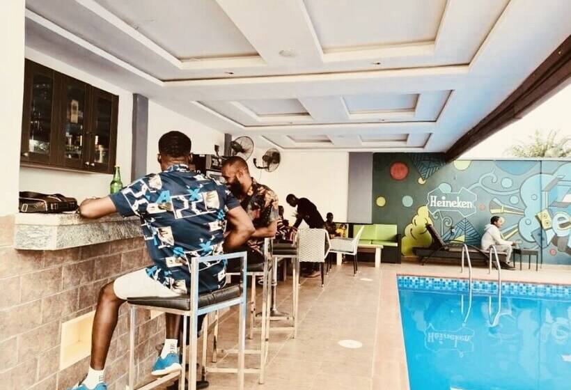 Boston Hill Resort & Hotel Ltd