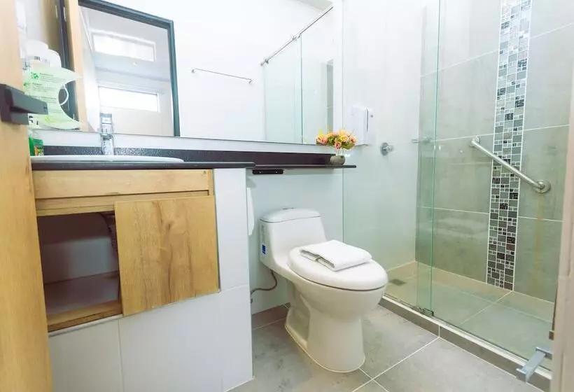 Hotelli Luna Verde By Del Toro