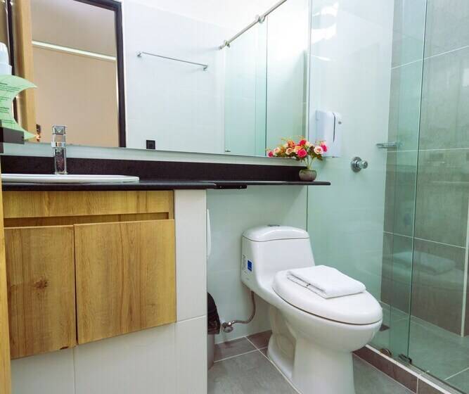 هتل Luna Verde By Del Toro