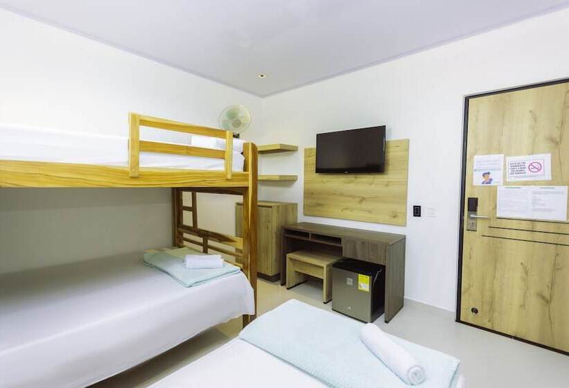 هتل Luna Verde By Del Toro