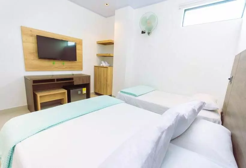 Hotelli Luna Verde By Del Toro