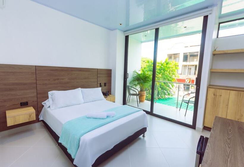 هتل Luna Verde By Del Toro