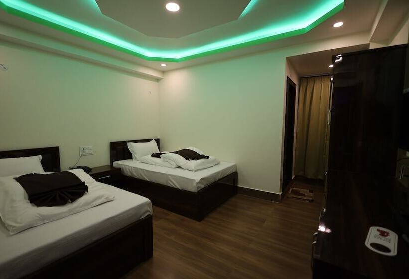 בית מלון כפרי Sikkim Sarovar