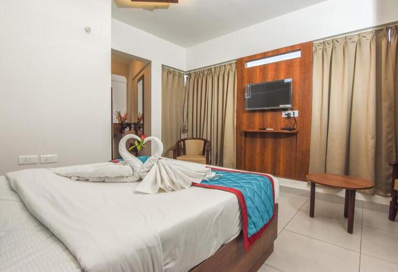 בית מלון כפרי Suraksha Stay Whitefield