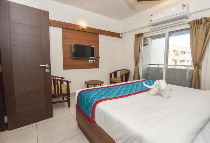 בית מלון כפרי Suraksha Stay Whitefield