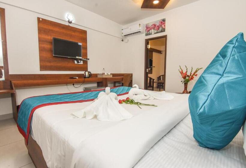 בית מלון כפרי Suraksha Stay Whitefield