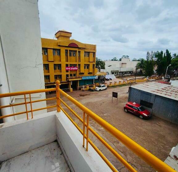 Pensão Disha Inn Lodge