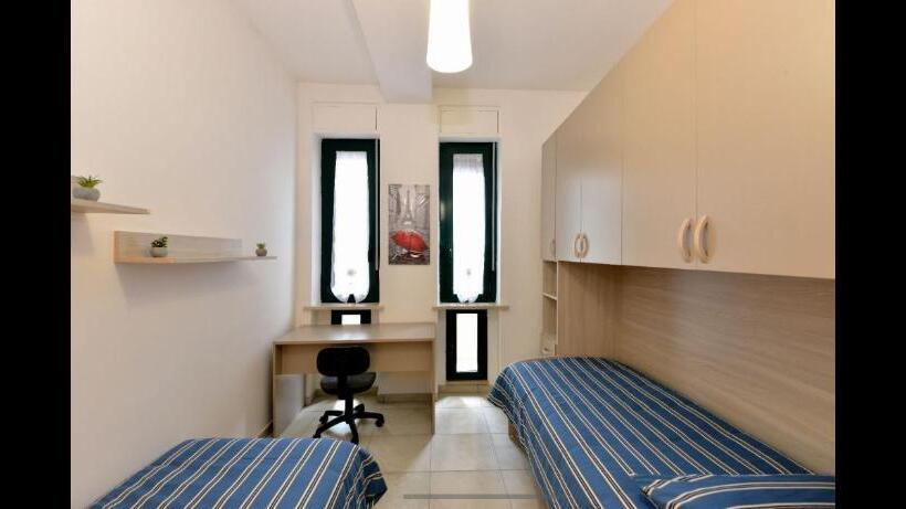 膳宿费 Fenix House