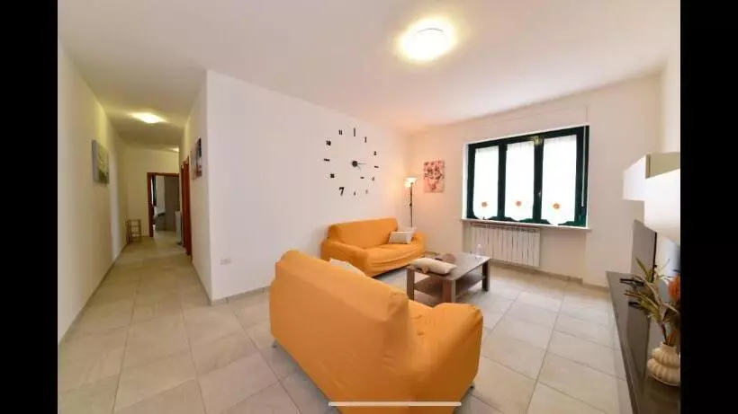 Majatalo Fenix House