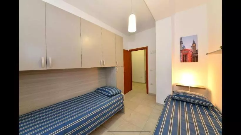Majatalo Fenix House