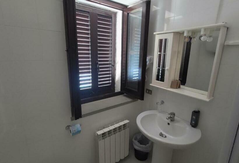 فندق صغير La Locanda Del Convento