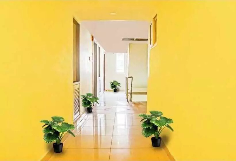 هتل Golden Way