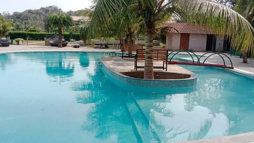 ホテル Spree One Resort And Convention Annavaram