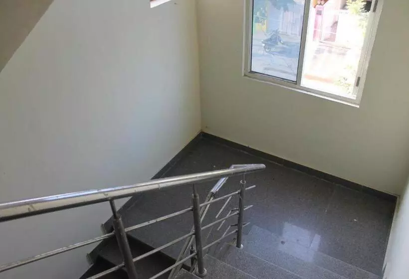 Oyo Hotel Akki Plaza