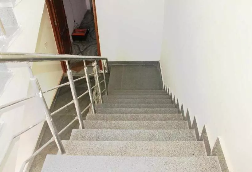 Oyo Hotel Akki Plaza