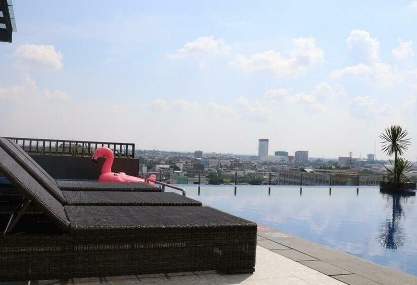 酒店 Ibis Palembang Sanggar