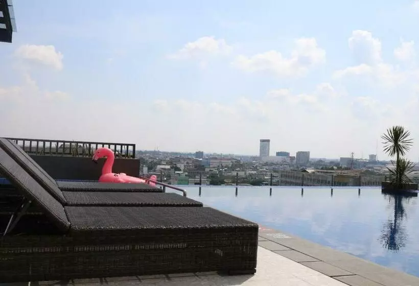 ホテル Ibis Palembang Sanggar