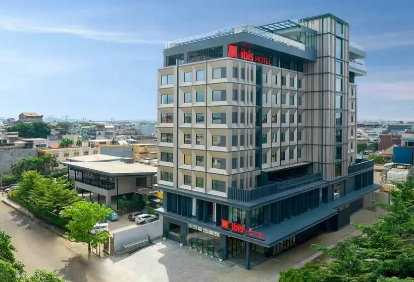ホテル Ibis Palembang Sanggar