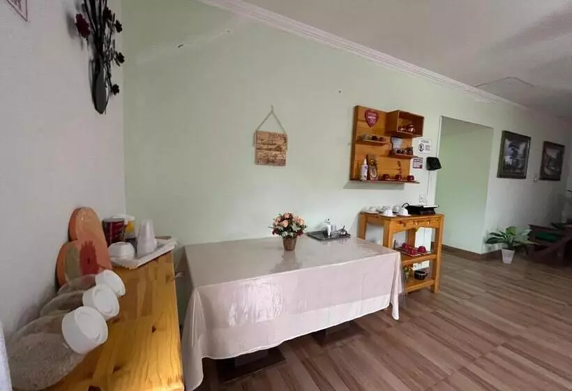 Hotelli Marquês De Maricá