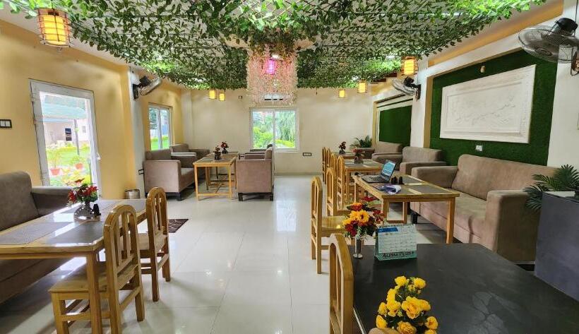 호텔 Rama Royal Resorts