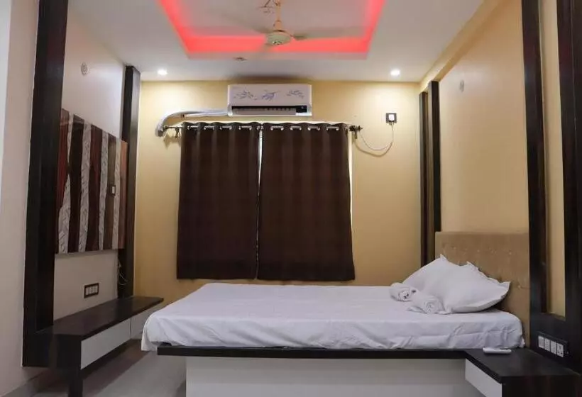 Hotelli Rama Royal Resorts