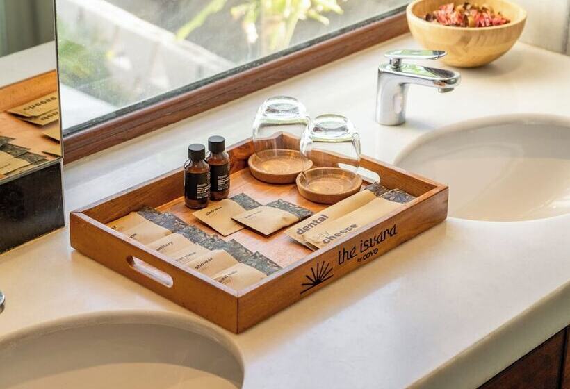 酒店 The Isvara By Cove