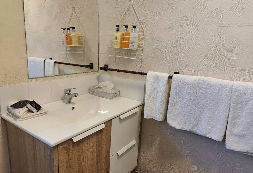 モーテル Kings Court Motor Lodge