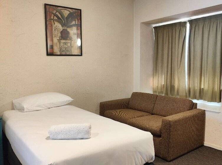 汽车旅馆 Kings Court Motor Lodge