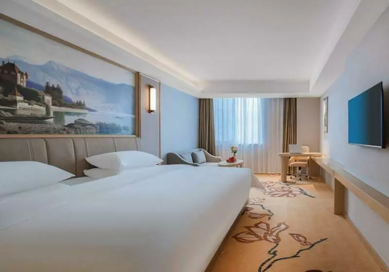 Vienna Hotel Yangzhou Gaoyou Dongfangyujing