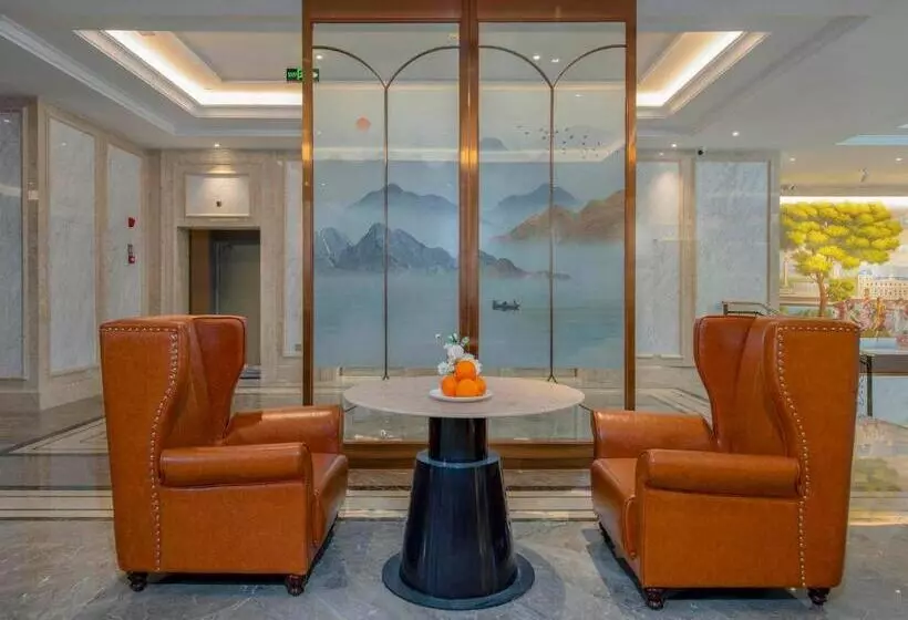 Vienna Hotels Yuncheng Hedong Street Wanda Store