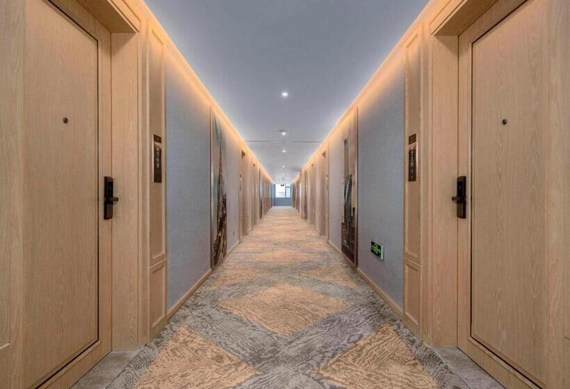 Vienna Hotels Yuncheng Hedong Street Wanda Store